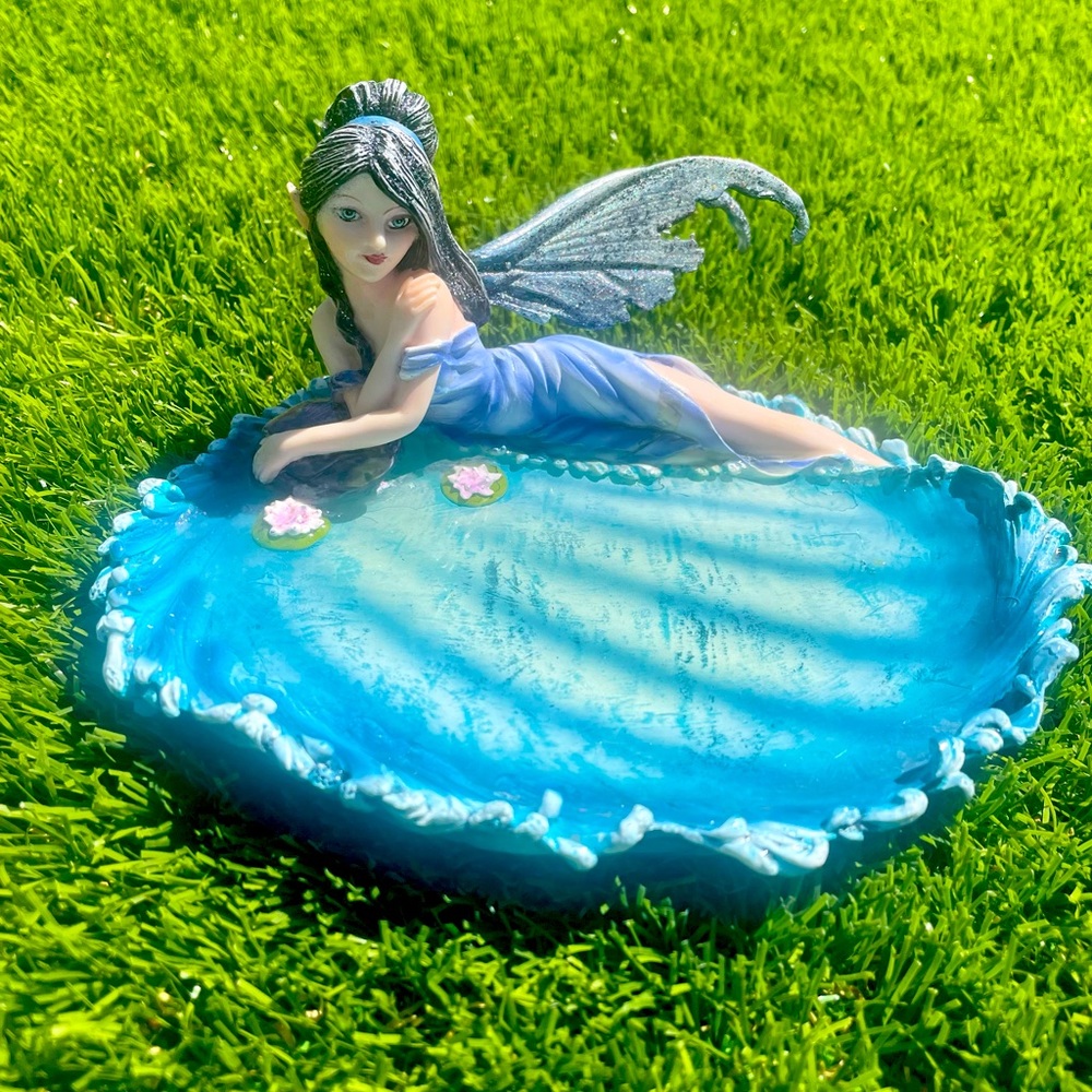 Fairy 🧚🏽‍♀️ jewelry holder